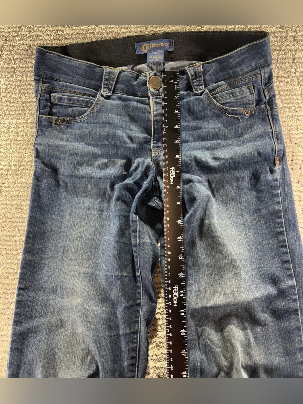 (2) Democracy Ab-solution Women’s Size 2 Mid-Rise Straight Leg Jeans - Picture 11 of 16